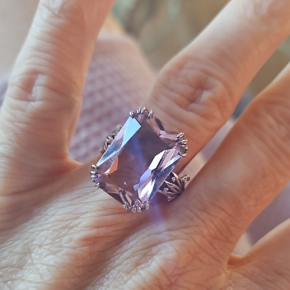 Sterling Silver Purple Emerald-Cut Ring with Amethyst-Tone Stone - Picture 4 of 4